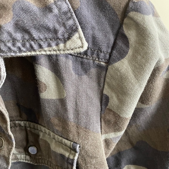 Spring jacket cleaning! - Picture 4 of 11